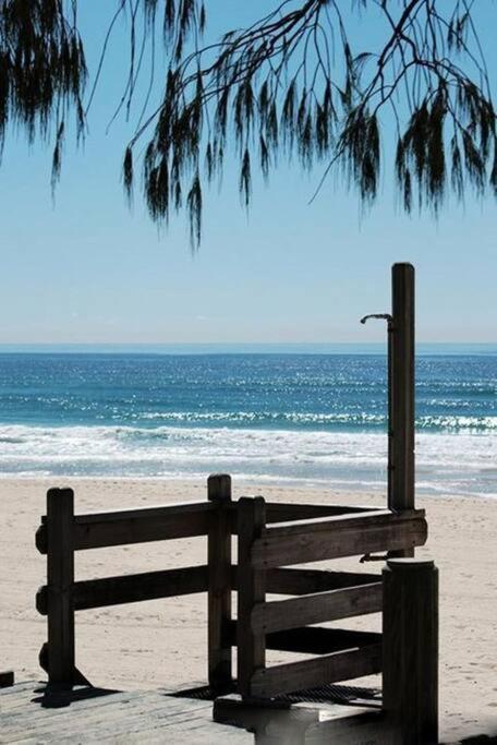 Diamond 6 Gold Coast
