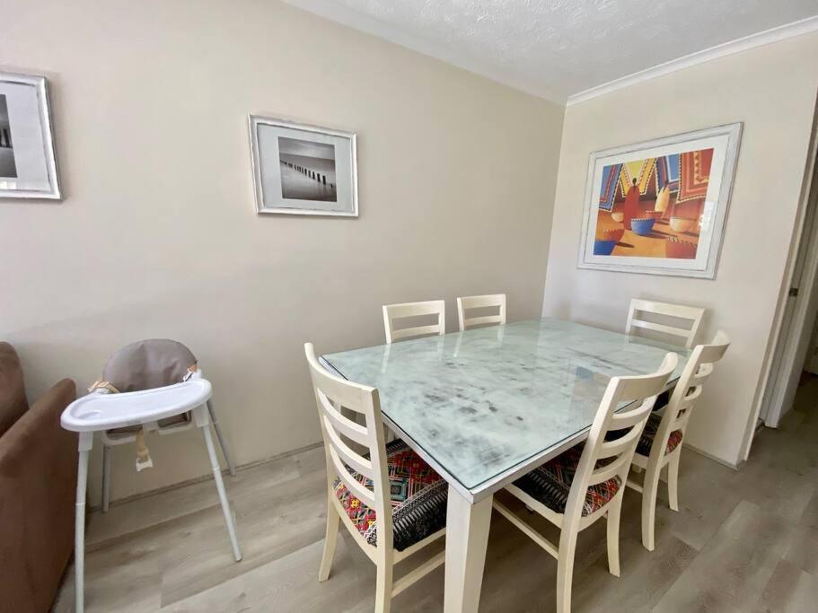 Diamond 6 * Gold Coast